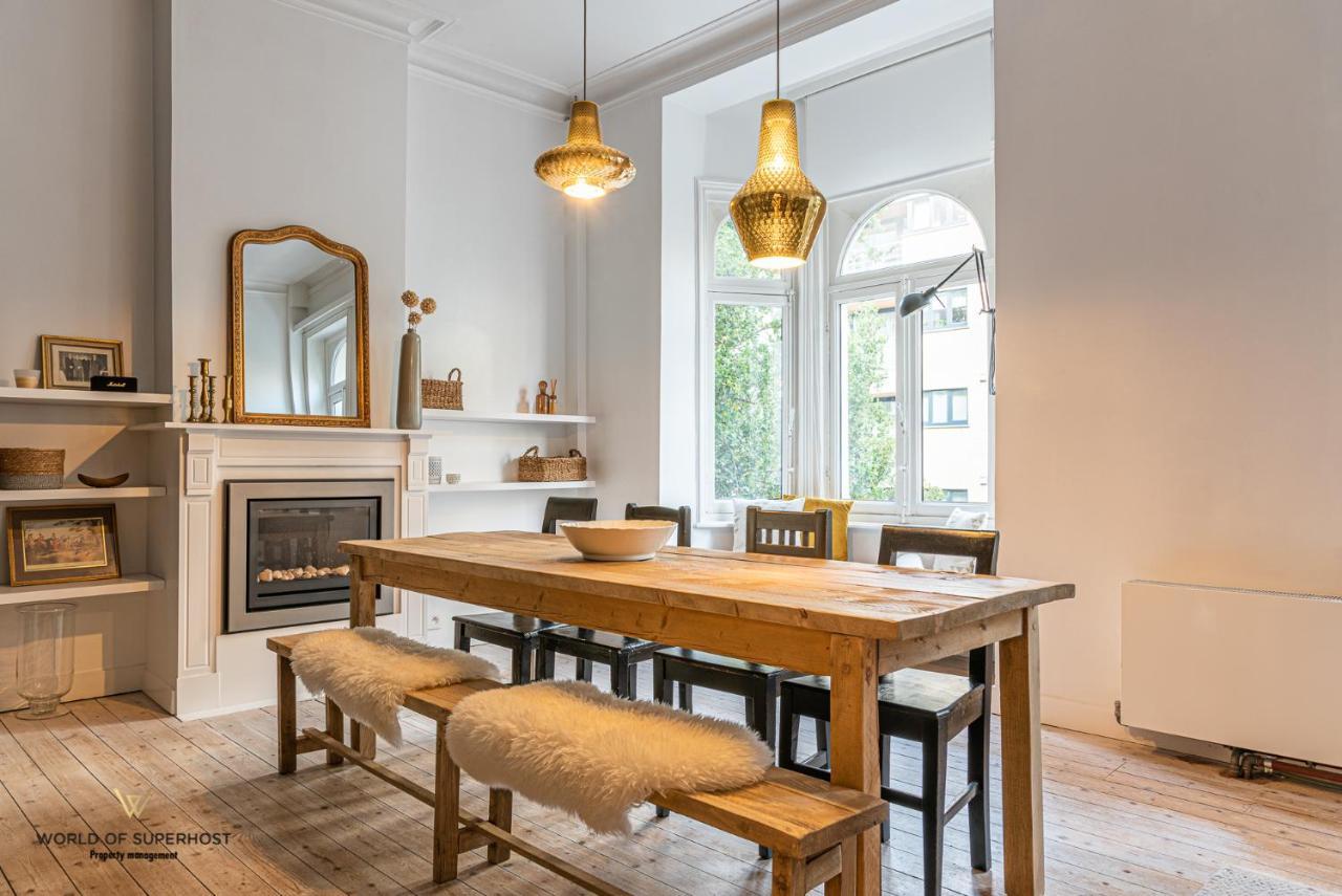 Beautiful Spacious In A Newly Renovated Old Townhouse