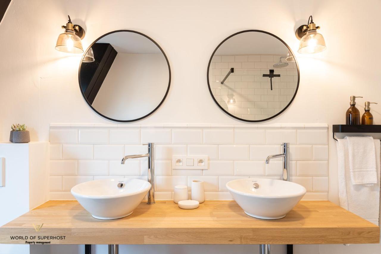 Apartmán Beautiful Spacious In A Newly Renovated Old Townhouse
